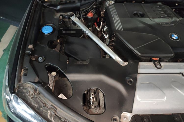 Used BMW X3 2023 Restyled xDrive30i Leading Edition M Night Sky Package Engine Bay Right
