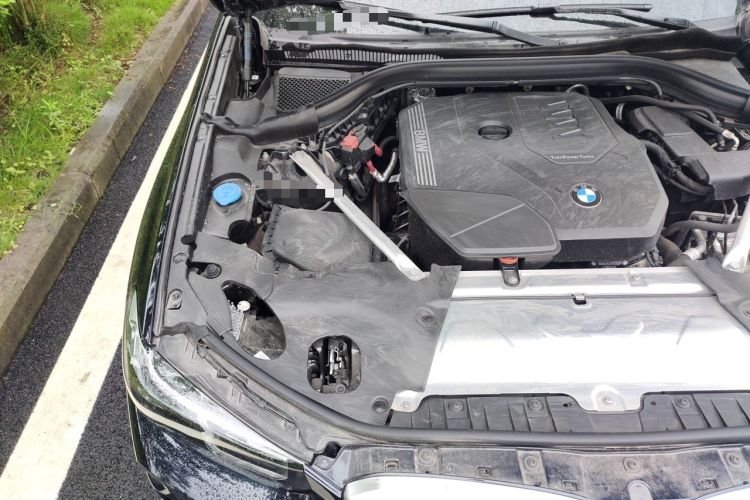 Used BMW X3 2023 xDrive25i M Sport Package Engine Bay Right