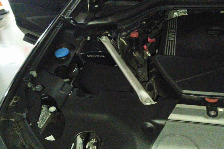 Used BMW X3 2023 Restyled xDrive30i Leading Edition M Night Sky Package Engine Bay Right