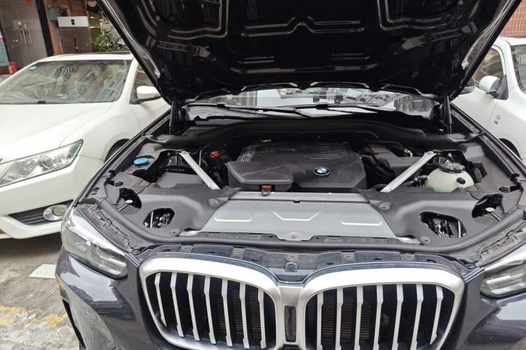 Used BMW X3 2023 xDrive25i M Sport Package Engine Bay Right