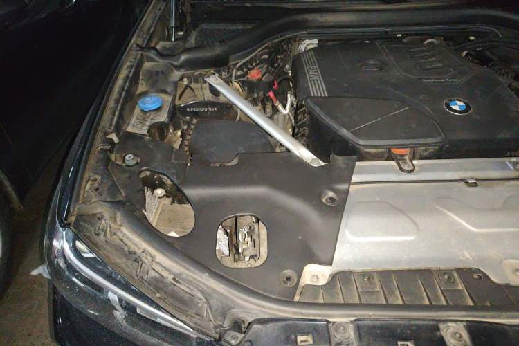 Used BMW X3 2023 xDrive30i Leading Model M Night Edition Package Engine Bay Right