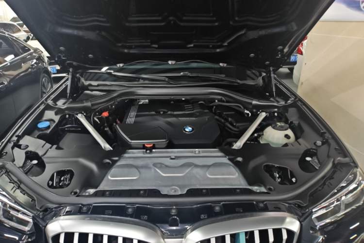Used BMW X3 2023 xDrive25i M Sport Package Engine Bay