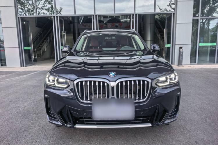Used BMW X3 2023 xDrive25i M Sport Package Exterior 2