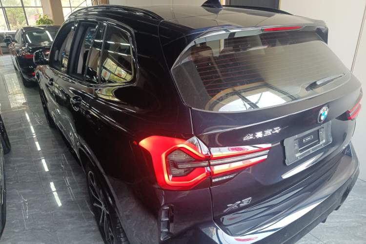 Used BMW X3 2023 xDrive30i Leading Model M Night Edition Package Exterior 2