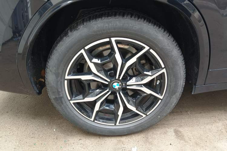 Used BMW X3 2023 xDrive25i M Sport Package Exterior 2