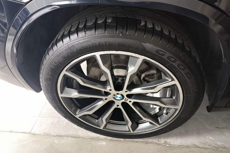 Used BMW X3 2023 Restyled xDrive30i Leading Edition M Night Sky Package Exterior 2