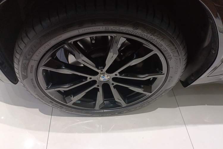 Used BMW X3 2023 xDrive30i Leading Model M Night Edition Package Exterior 3