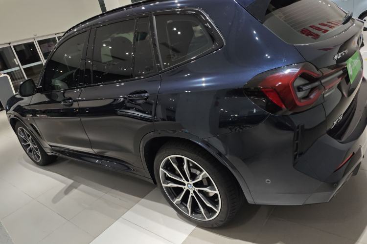 Used BMW X3 2023 Restyled xDrive30i Leading Edition M Night Sky Package Exterior 3