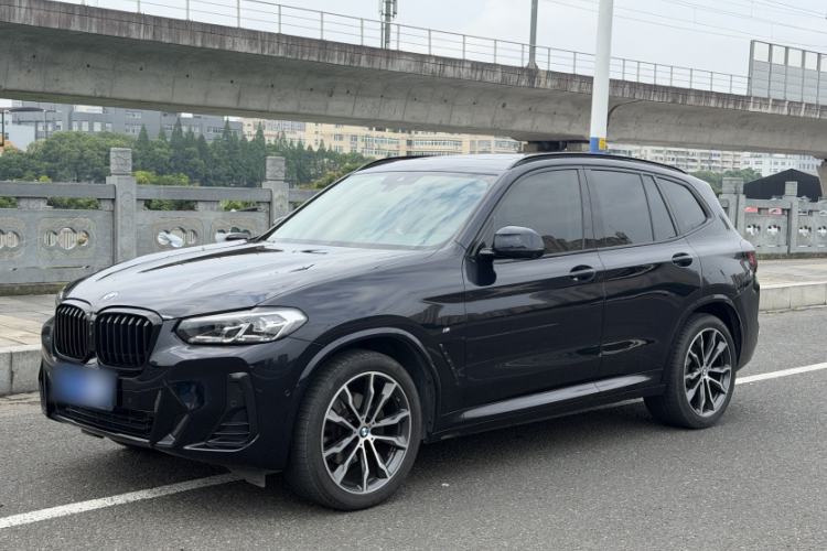 Used BMW X3 2023 Restyled xDrive30i Leading Edition M Night Sky Package Exterior 3
