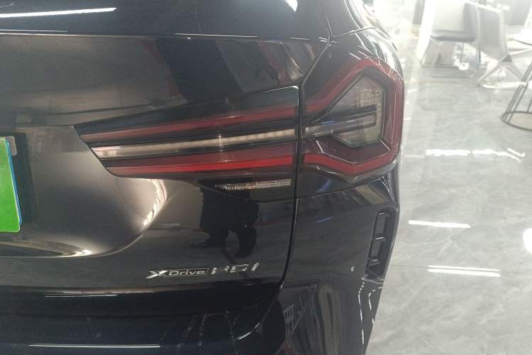 Used BMW X3 2023 xDrive25i M Sport Package Exterior 3