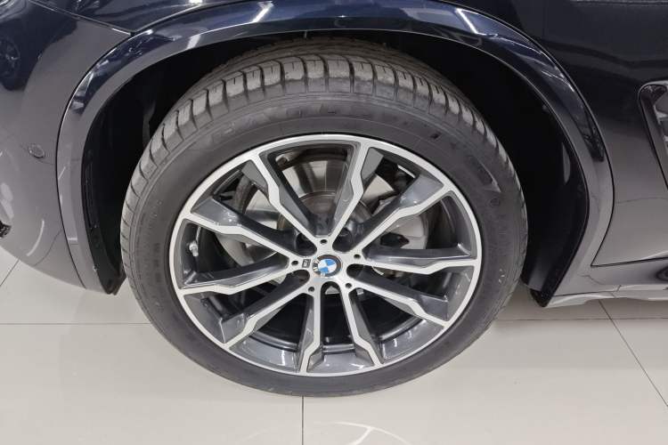 Used BMW X3 2023 Restyled xDrive30i Leading Edition M Night Sky Package Exterior 3