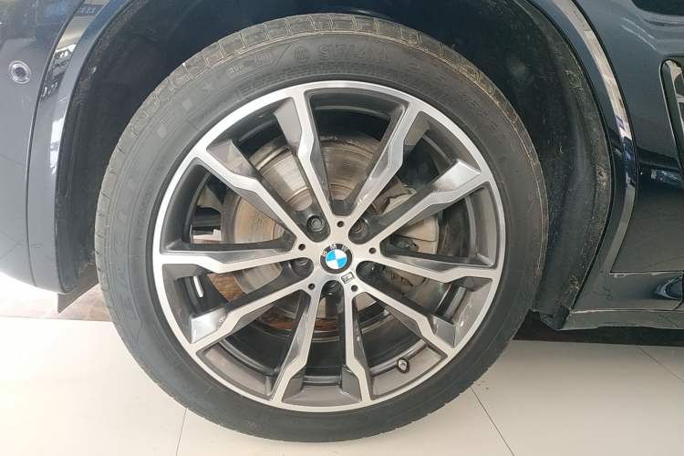 Used BMW X3 2023 xDrive30i Leading Model M Night Edition Package Exterior 4