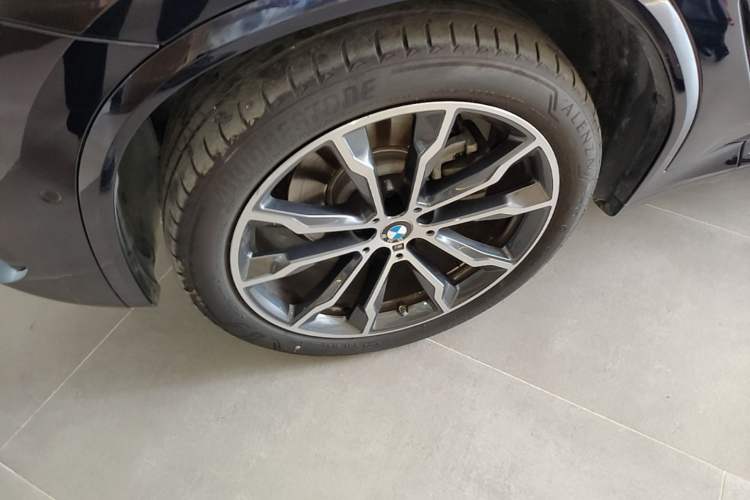 Used BMW X3 2023 Restyled xDrive30i Leading Edition M Night Sky Package Exterior 4