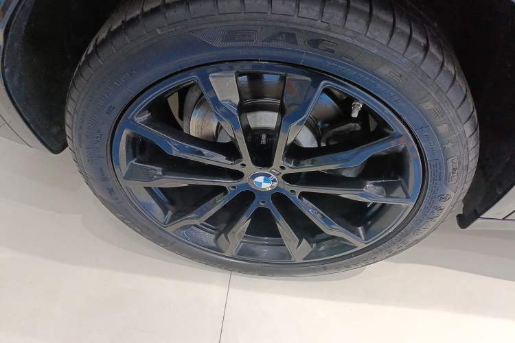 Used BMW X3 2023 xDrive30i Leading Model M Night Edition Package Exterior 4