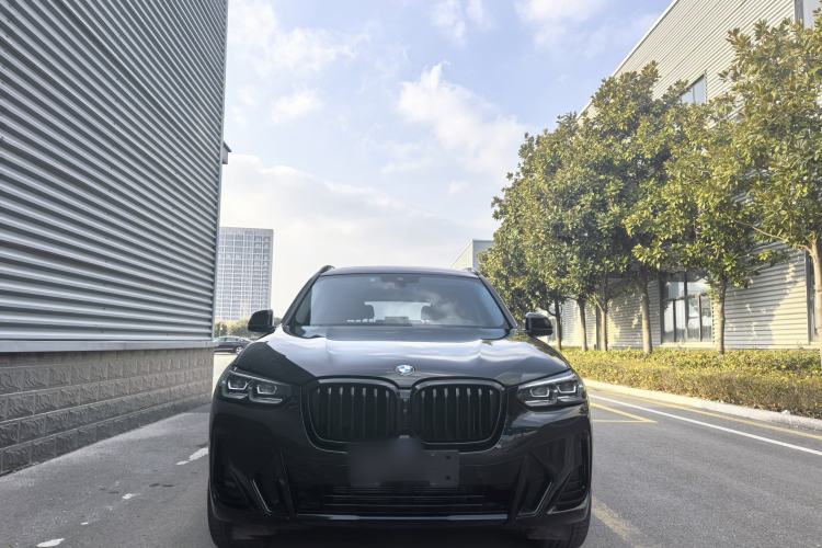 Used BMW X3 2023 xDrive30i Leading Model M Night Edition Package Exterior 4