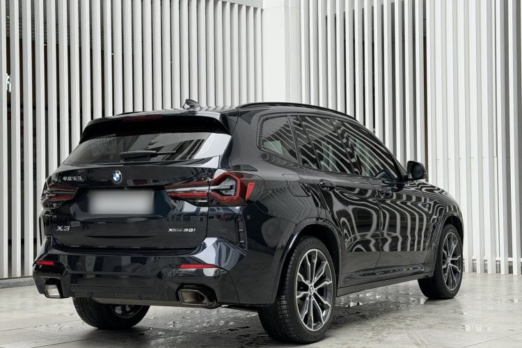 Used BMW X3 2023 xDrive30i Leading Model M Night Edition Package Exterior 4