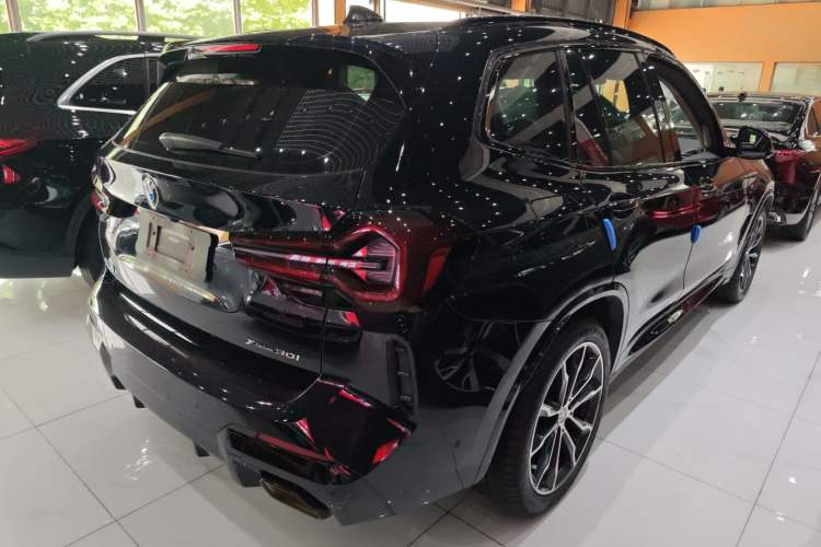 Used BMW X3 2023 xDrive30i Leading Model M Night Edition Package Exterior 4