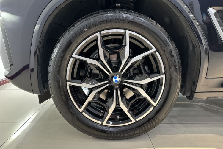 Used BMW X3 2023 xDrive25i M Sport Package Exterior 4