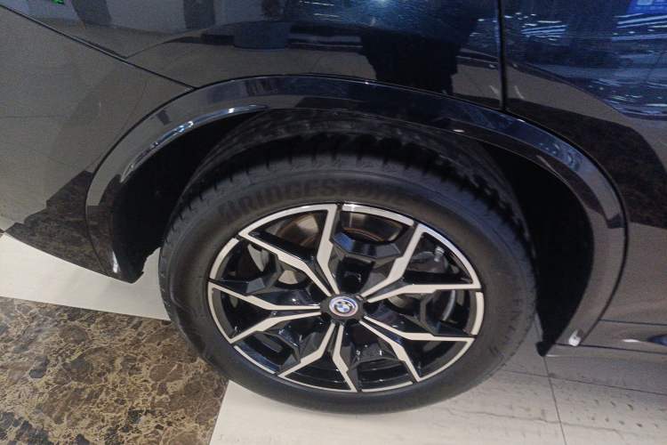 Used BMW X3 2023 xDrive25i M Sport Package Exterior 4