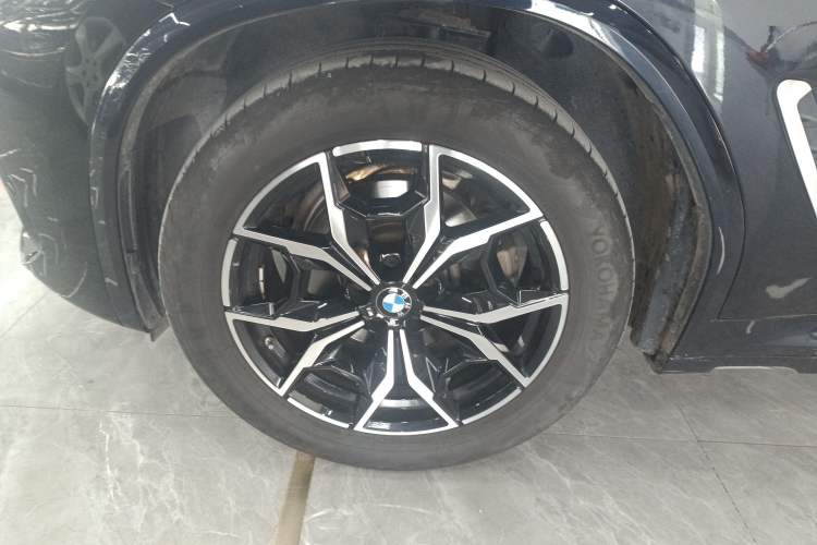 Used BMW X3 2023 xDrive25i M Sport Package Exterior 4