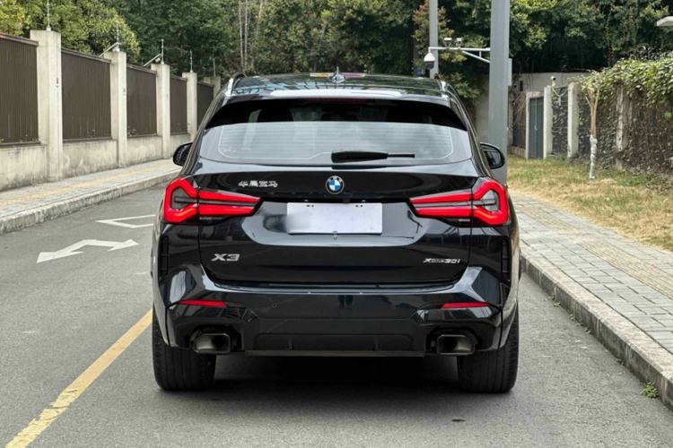 Used BMW X3 2023 Restyled xDrive30i Leading Edition M Night Sky Package Exterior 4