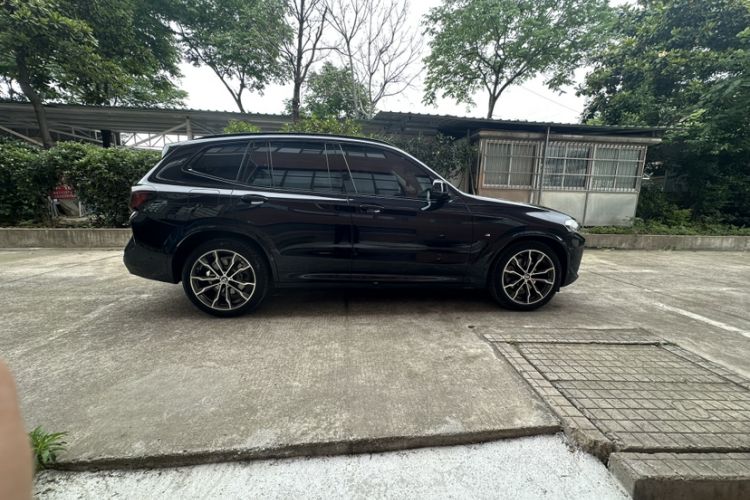 Used BMW X3 2023 Restyled xDrive30i Leading Edition M Night Sky Package Exterior 4