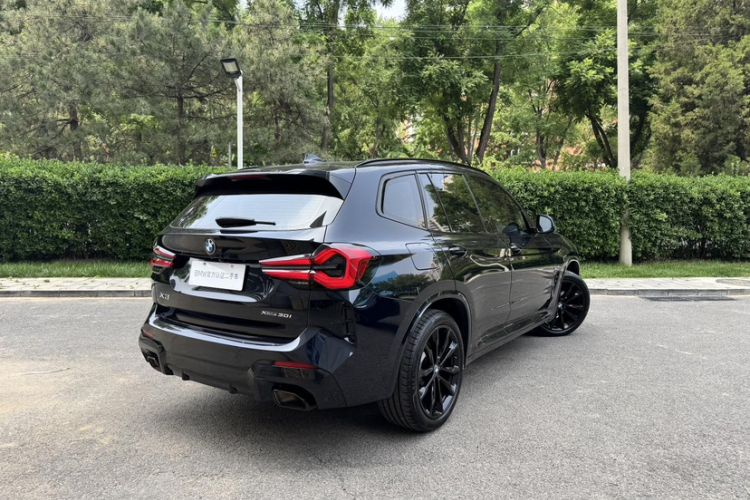 Used BMW X3 2023 Restyled xDrive30i Leading Edition M Night Sky Package Exterior 4