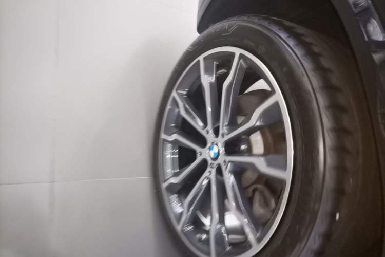 Used BMW X3 2023 xDrive30i Leading Model M Night Edition Package Exterior 5