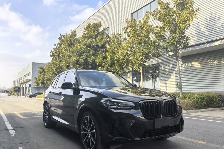Used BMW X3 2023 xDrive30i Leading Model M Night Edition Package Exterior 5