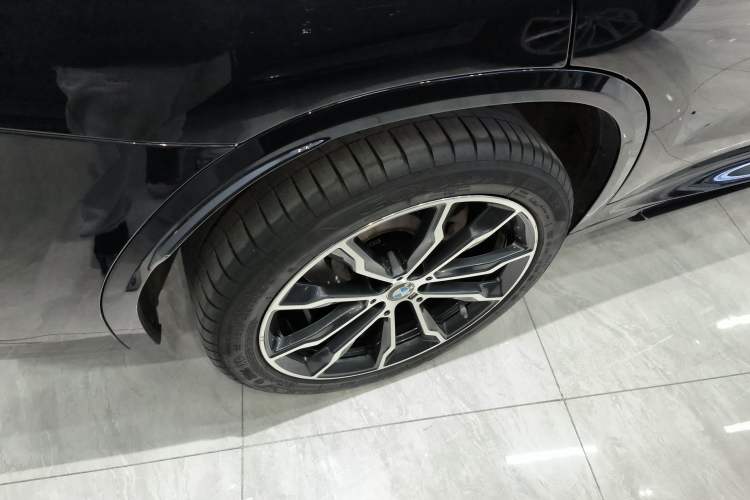 Used BMW X3 2023 xDrive30i Leading Model M Night Edition Package Exterior 5