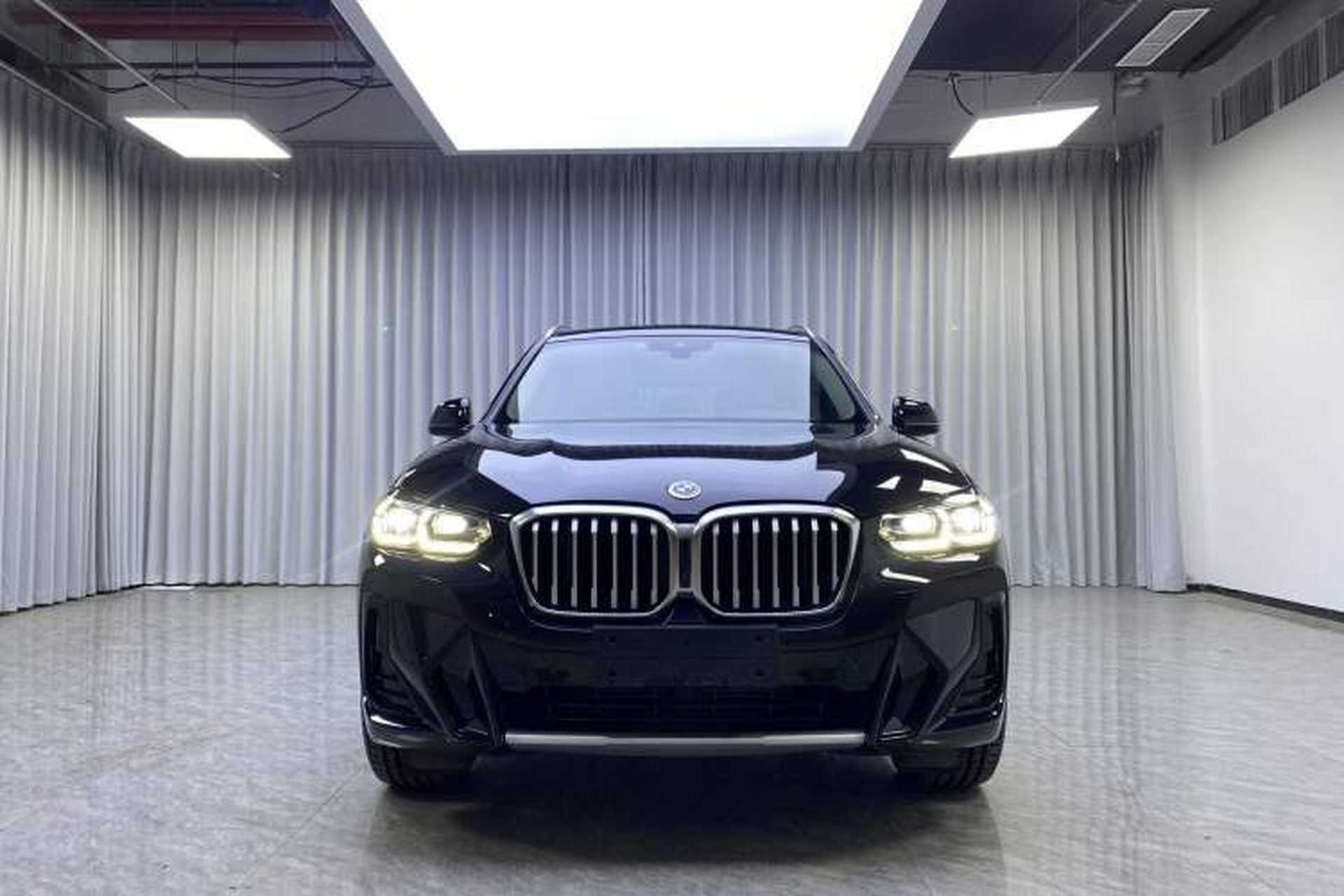 Used BMW X3 2023 xDrive25i M Sport Package Exterior 5