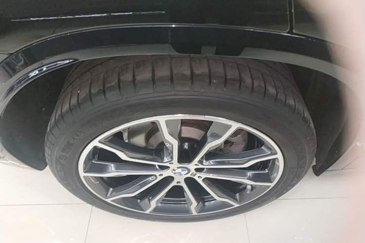 Used BMW X3 2023 Restyled xDrive30i Leading Edition M Night Sky Package Exterior 5