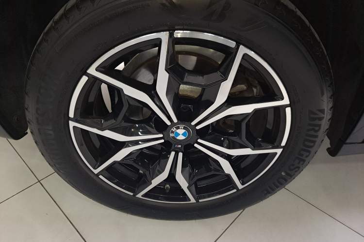 Used BMW X3 2023 xDrive25i M Sport Package Exterior 5