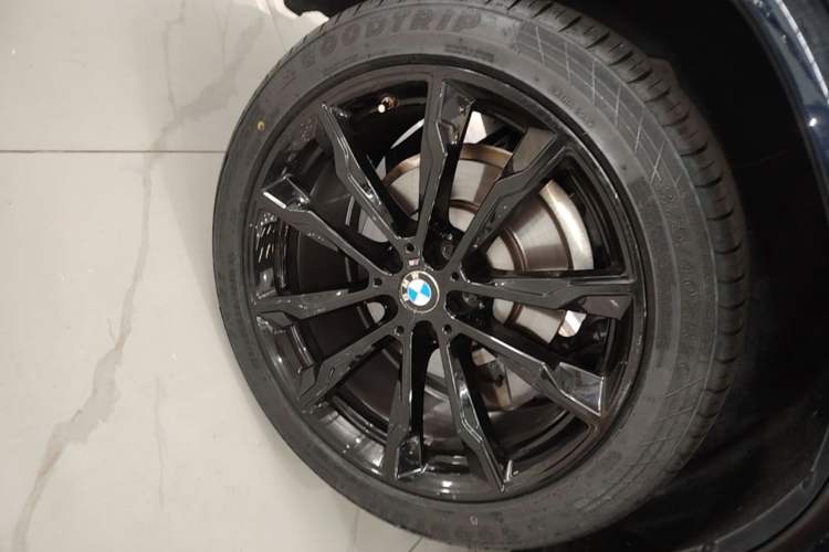 Used BMW X3 2023 xDrive30i Luxury Edition M Night Sky Package Exterior 5