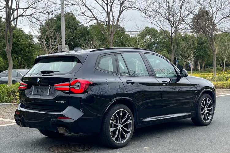 Used BMW X3 2023 xDrive30i Leading Model M Night Edition Package Exterior 6