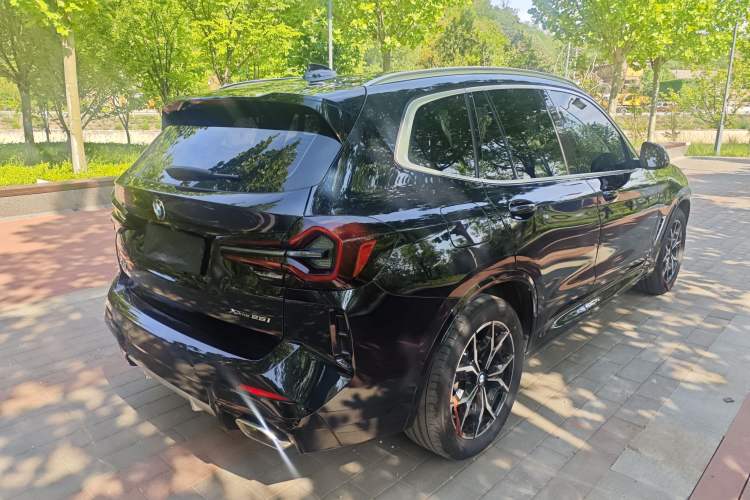 Used BMW X3 2023 xDrive25i M Sport Package Exterior 6