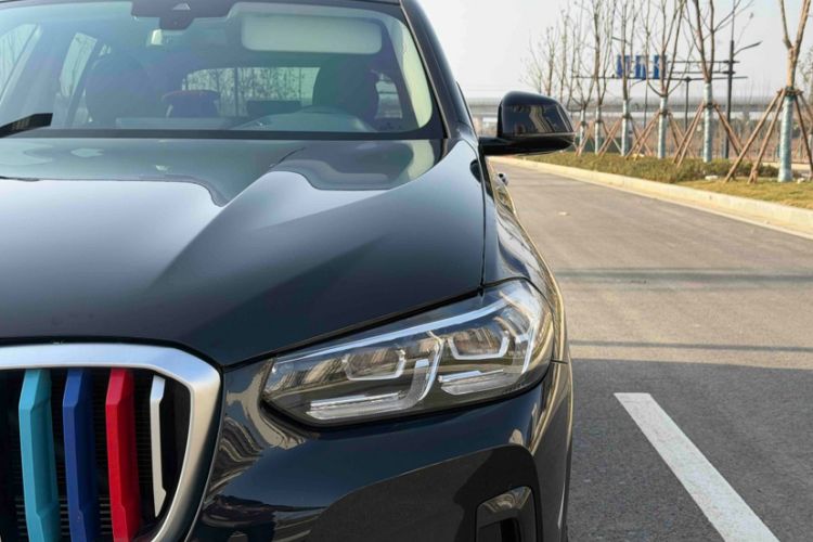 Used BMW X3 2023 xDrive25i M Sport Package Exterior 6