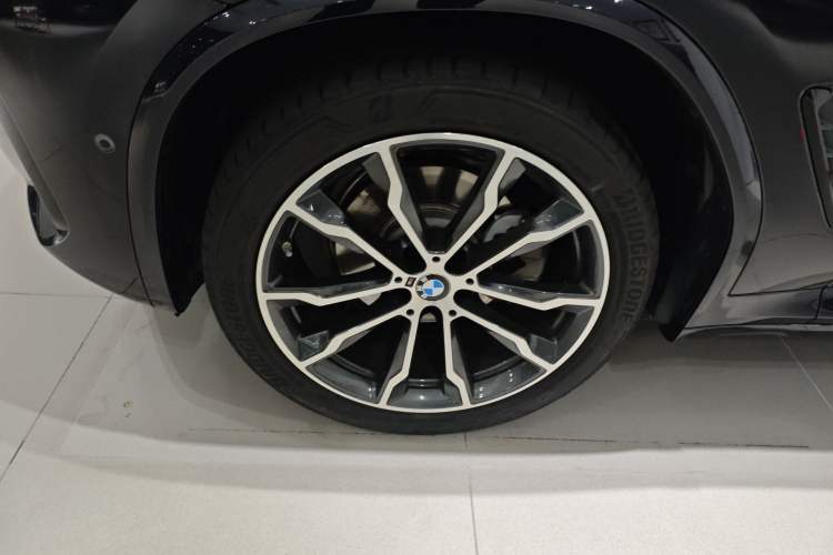 Used BMW X3 2023 Restyled xDrive30i Leading Edition M Night Sky Package Exterior 7