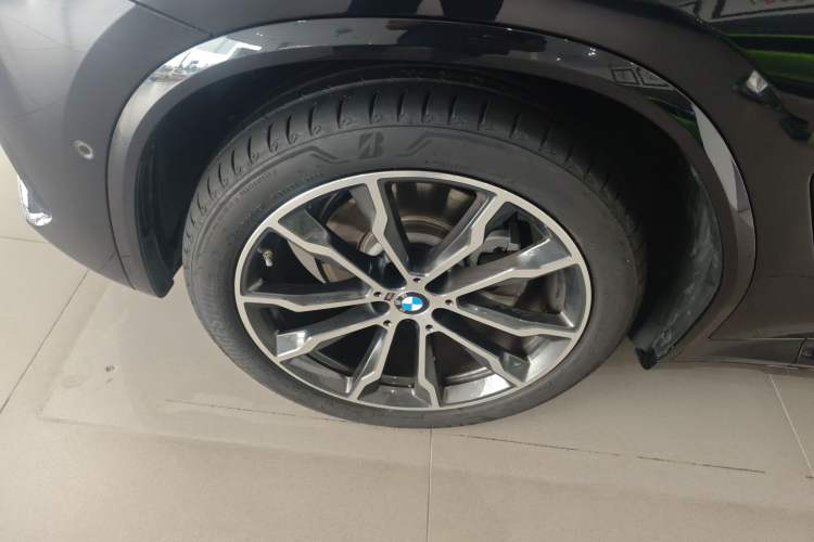 Used BMW X3 2023 Restyled xDrive30i Leading Edition M Night Sky Package Exterior 7