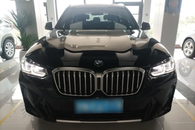 Used BMW X3 2023 xDrive25i M Sport Package Front