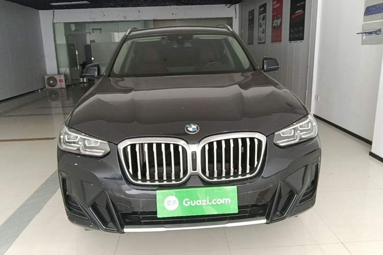 Used BMW X3 2023 xDrive25i M Sport Package Front
