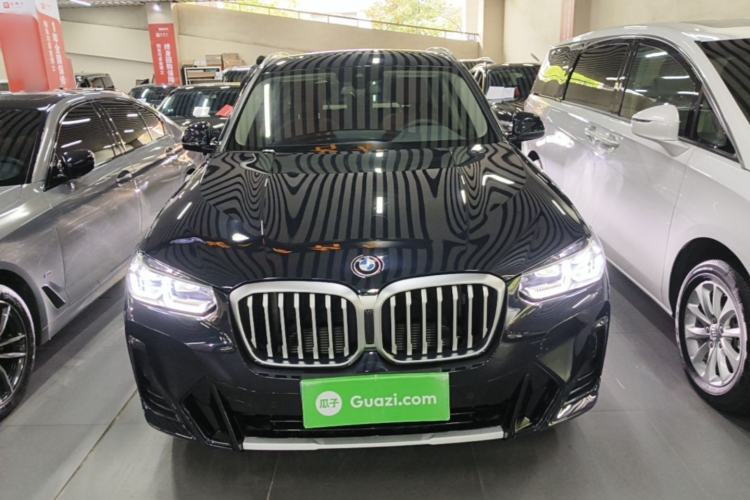 Used BMW X3 2023 xDrive25i M Sport Package Front