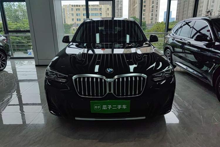 Used BMW X3 2023 xDrive25i M Sport Package Front