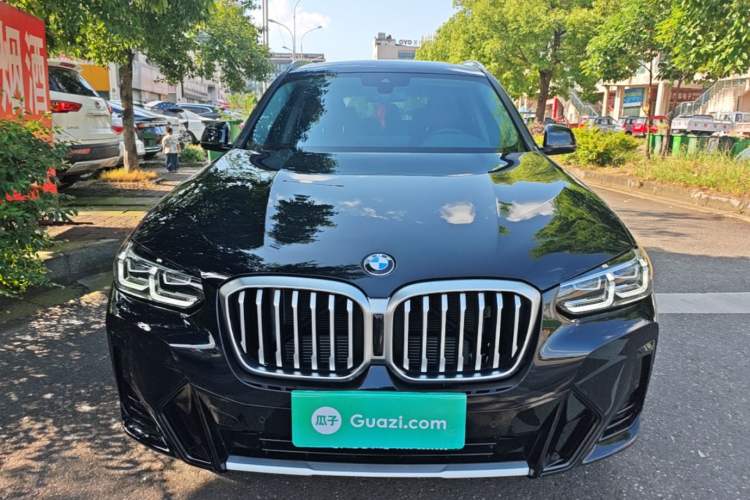 Used BMW X3 2023 xDrive25i M Sport Package Front