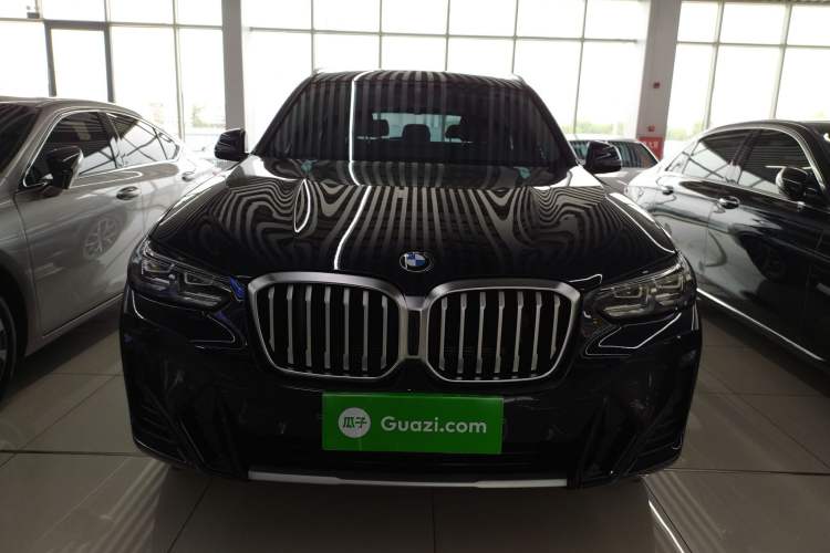 Used BMW X3 2023 xDrive25i M Sport Package Front