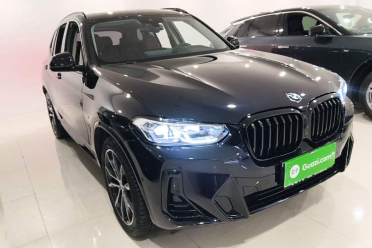 Used BMW X3 2023 Restyled xDrive30i Leading Edition M Night Sky Package Front Right 45 Deg