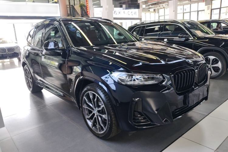 Used BMW X3 2023 Restyled xDrive30i Leading Edition M Night Sky Package Front Right 45 Deg