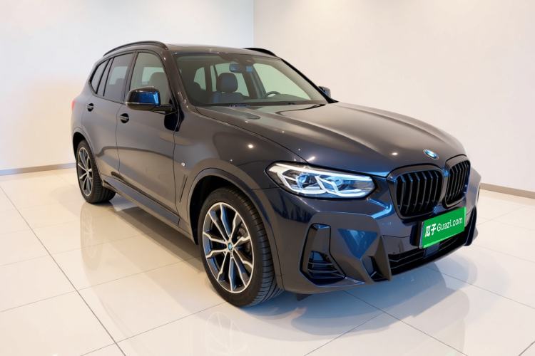 Used BMW X3 2023 xDrive30i Leading Model M Night Edition Package Front Right 45 Deg