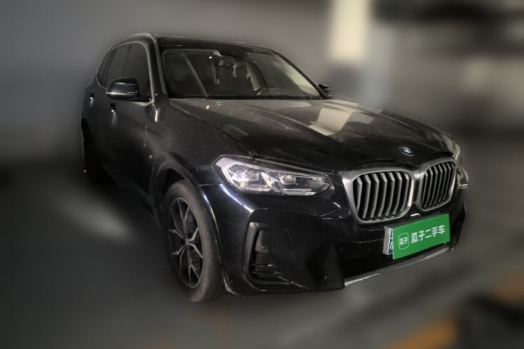 Used BMW X3 2023 xDrive25i M Sport Package Front Right 45 Deg