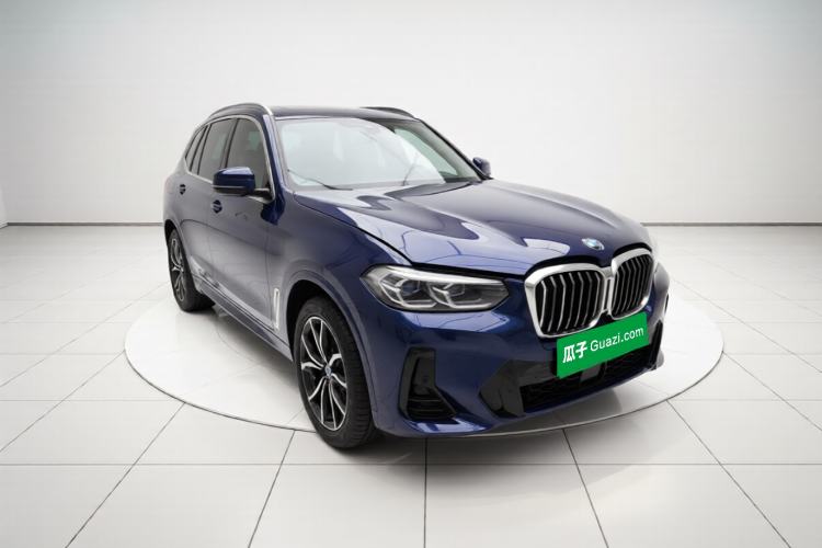 Used BMW X3 2023 xDrive25i M Sport Package Front Right 45 Deg